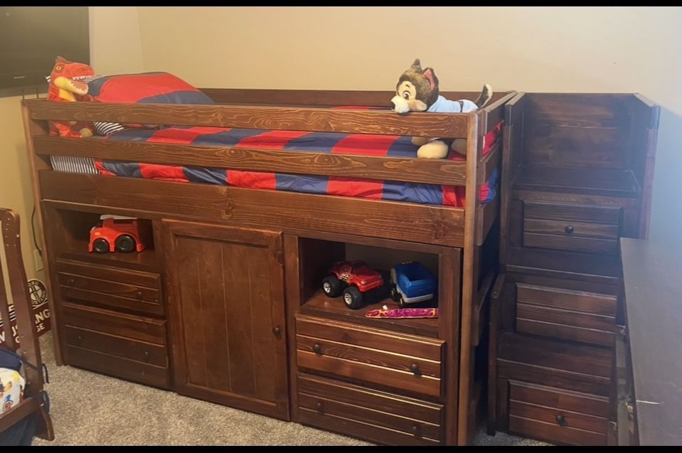 Bunkhouse Jr Loft Bed with Stairs
