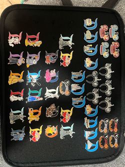 Disney D pins Hidden Disney Pins