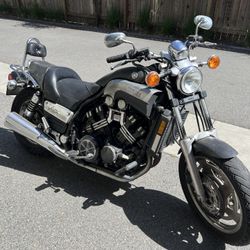 2000 Yamaha VMax