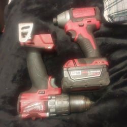 Milwaukee Drills With M8 Heavy Durty Batter With Battery Charger 