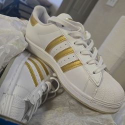 Adidas Superstar J