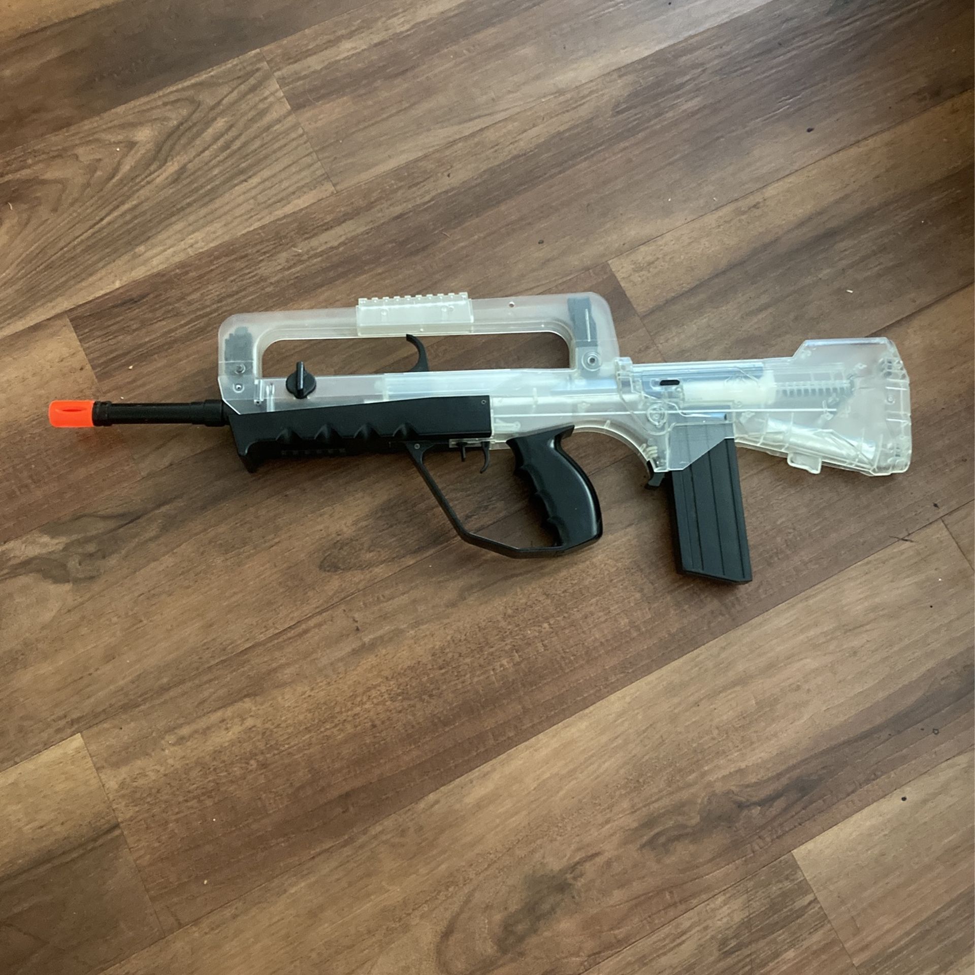 Nerf Blaster Toy Famas