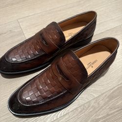 Brown Louis Vuitton Dress Shoes / Loafers 