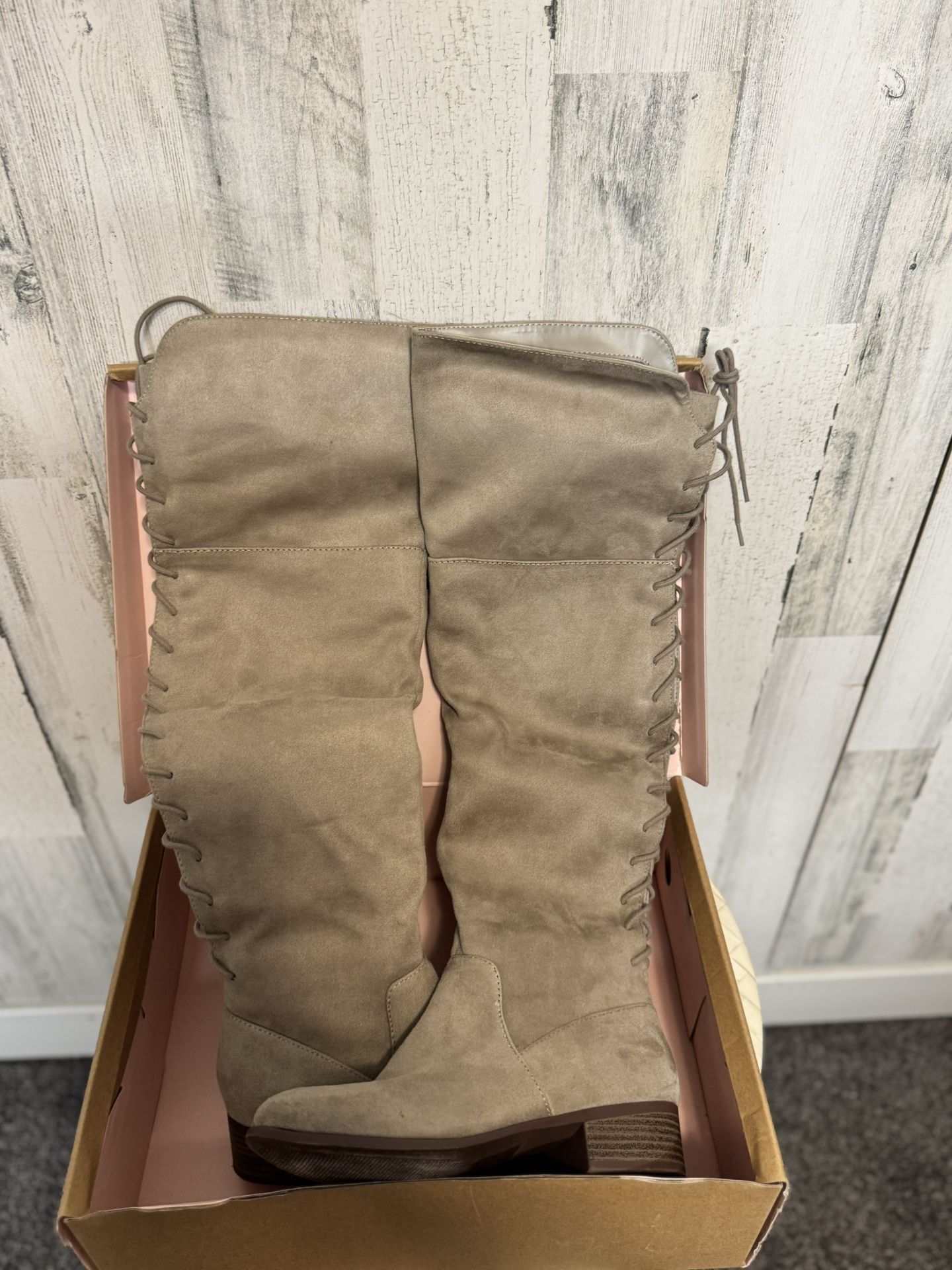 Corset back tan suede knee high boots size 6