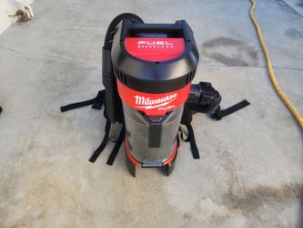 Milwaukee  back pack vacuum