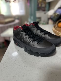 Jordan 9 Retro Low Golf