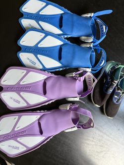 Kids Aqua Shoes And Fins 