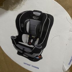 Graco 2 In 1 Car Seat 