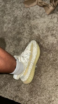 YEEZY BOOST 350