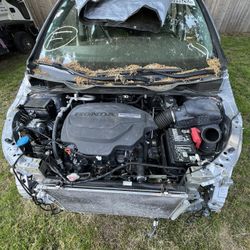  2018 Honda Odyssey For Parts