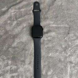 Apple Watch SE 44mm
