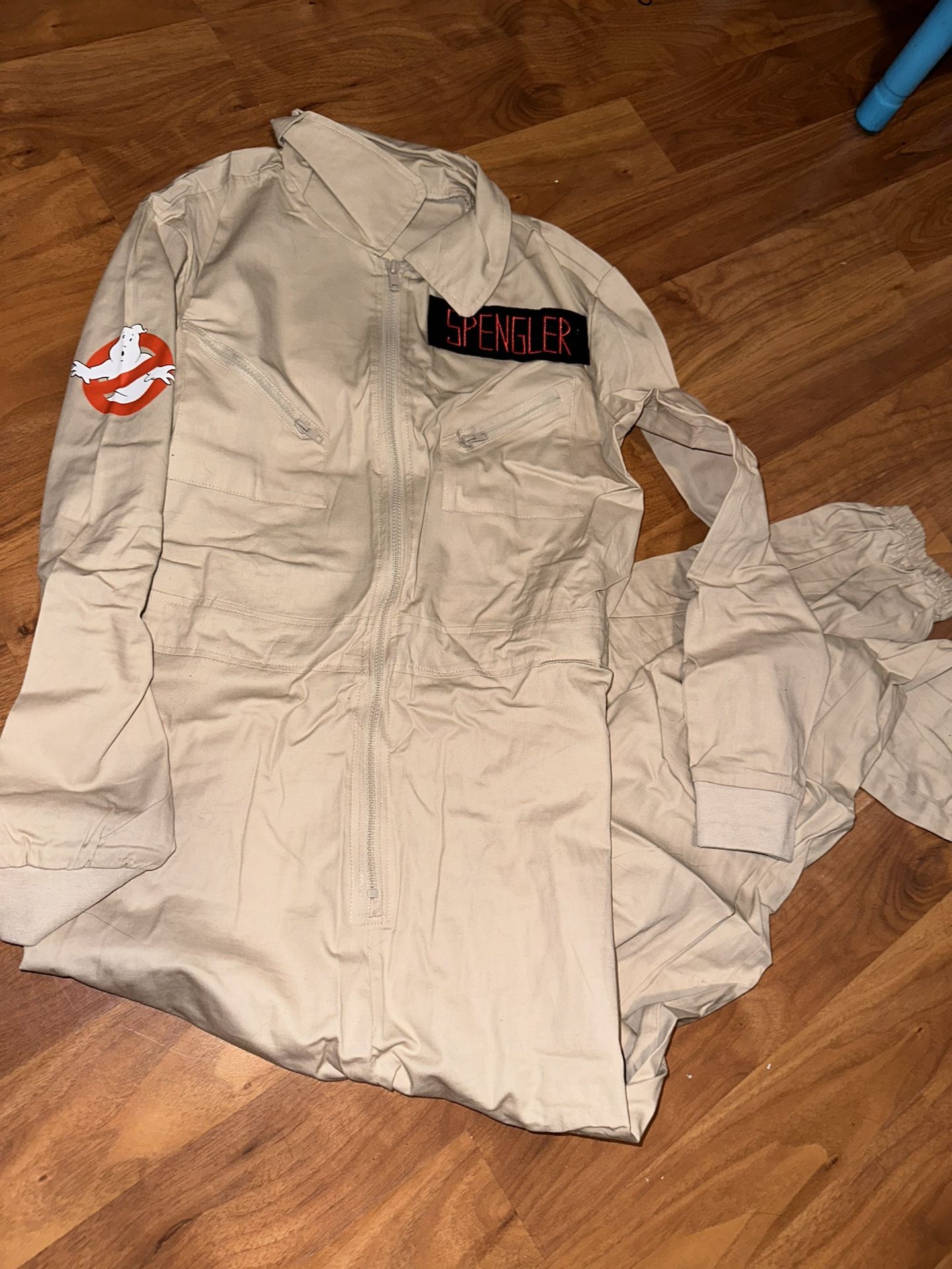 Costume