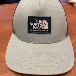Like New North Face Hat