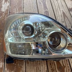 03-09 Lexus 470 GX Headlights 