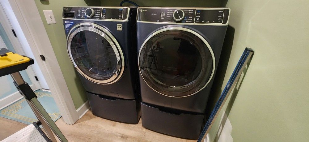 Washer / Dryer  Bases