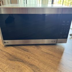 LG Microwave
