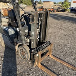 Nissan Forklift 