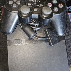 Play Station 2 And 4 Games Plus Controler