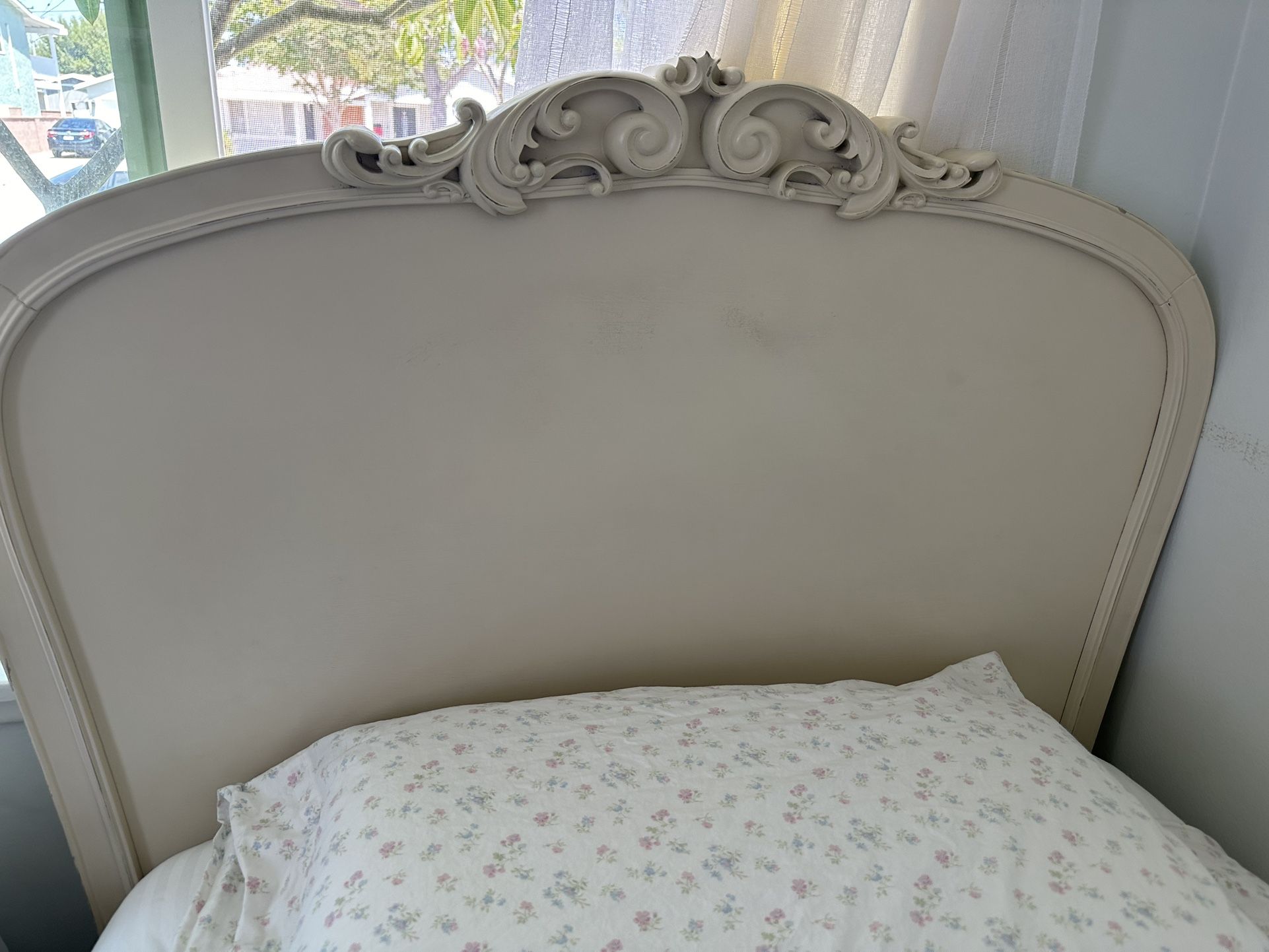 Pottery Barn Painted Twin Bed