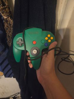 VINTAGE NINTENDO 64 GREEN GAME CONTROLLER NUS-005 AUTHENTIC NES64