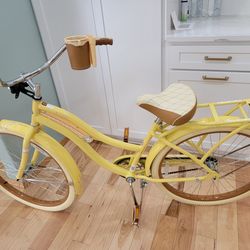 Huffy 26" Yellow Nel Lusso Women Bike