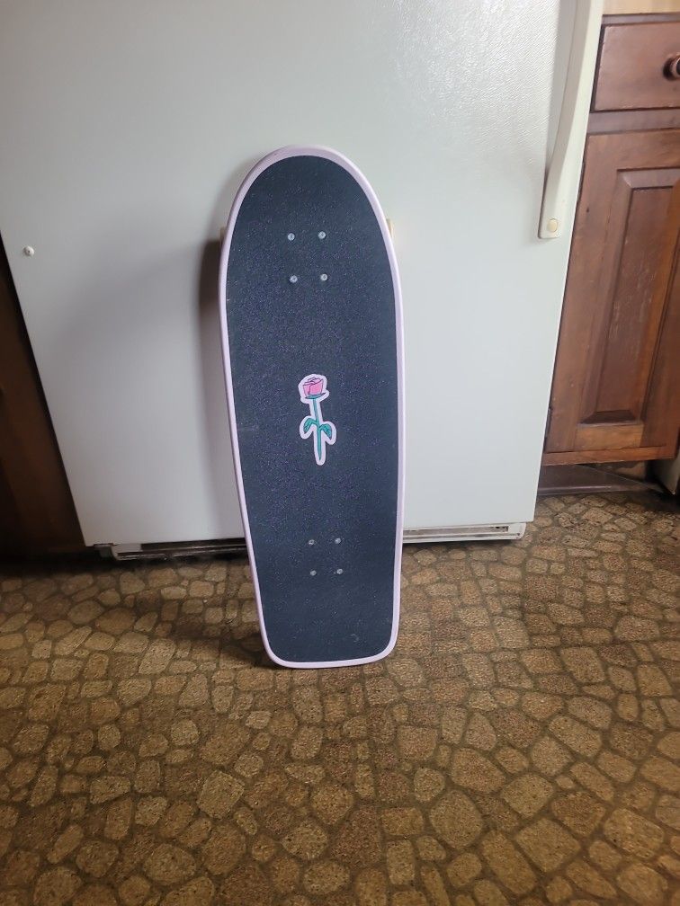 Latisse 31.5 Cruiser Impala Skate Board