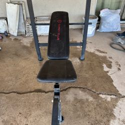 Bench Press Machine 