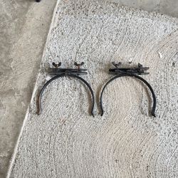 Hanger For Bowls Used In Crates 