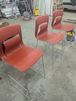 Bar designer chairs 