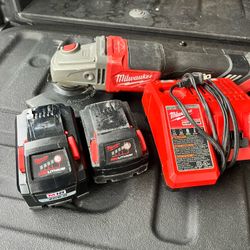 Grinder With 2 Batteries and Charger
