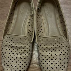 Old Navy Flats Size 6