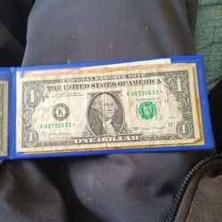 1 Dollar with a star 