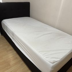 Twin bed