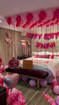 Birthday room decorations