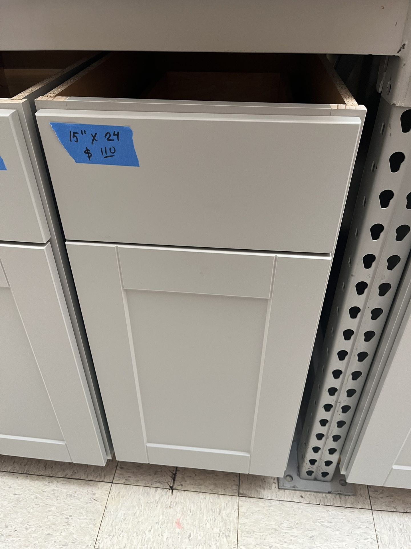 Base Cabinets 