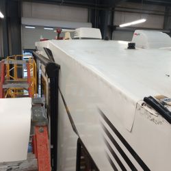 Roof Leaks RV  , Travel Trailer , Toyhauler 