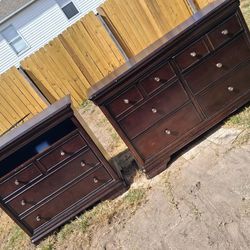 Solid Wood Dresser Set