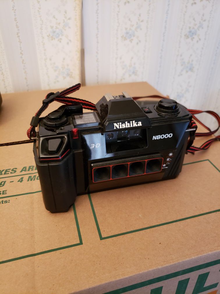 Nishika 3 - D N8000 Camera / no film