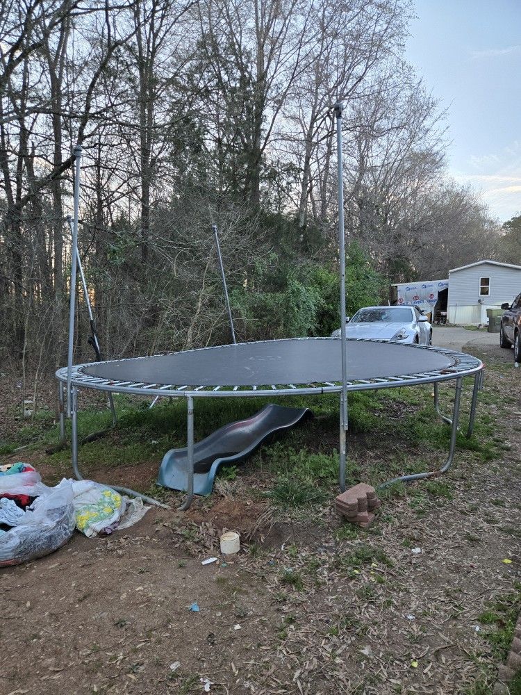 Trampoline