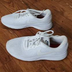 Nike Shoes White,  Size 9.5