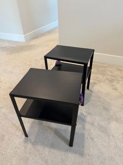 2 Metal side tables