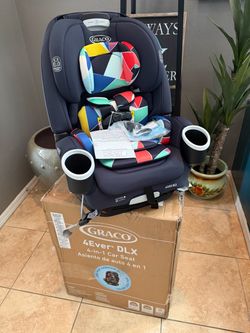 Brand New Graco 4Ever DLX 4-in-1 Geo Pop - 0 to 10