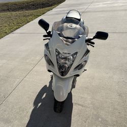 2011 Suzuki Hyabusa GSX1300R