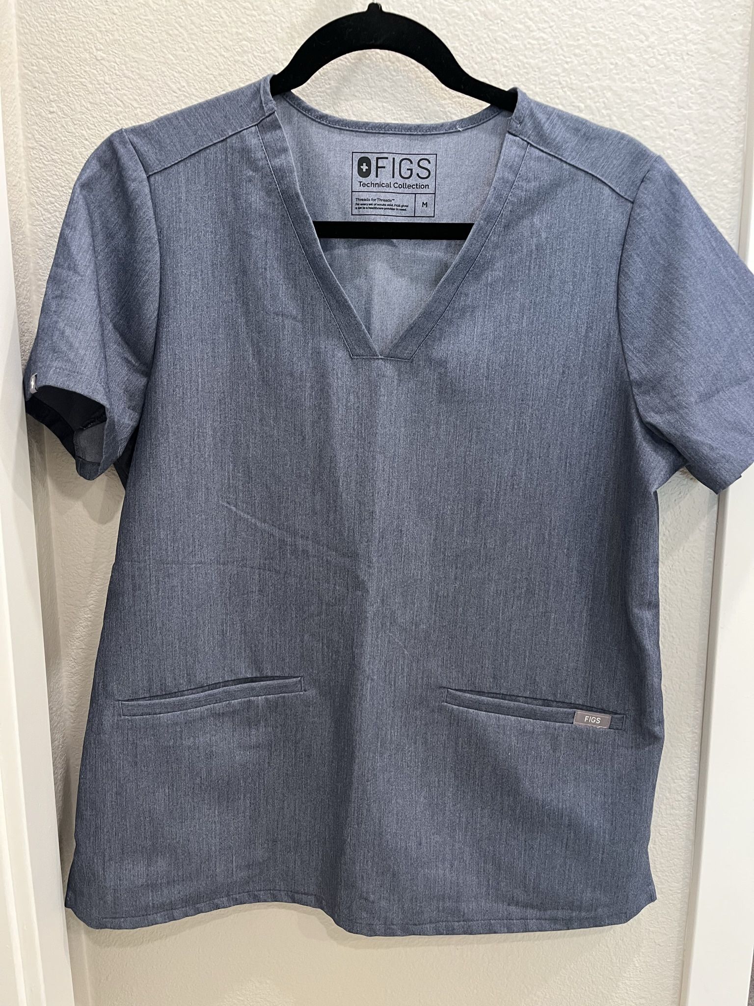 Women’s Fig Scrubs