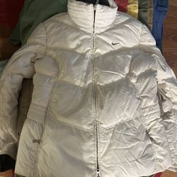 Nike Puffer Jacket 