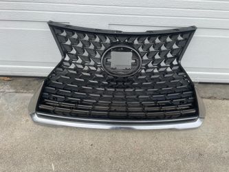 2018 Lexus is350 grill used Oem