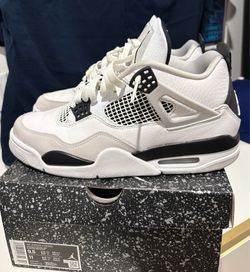 Jordan 4 Military Black