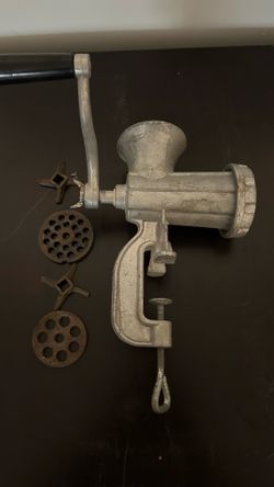 🥩 Vintage ALFA No. 8 Hand-Crank Meat Grinder – $50 OBO