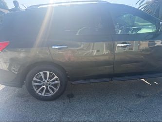 2015 Nissan Pathfinder