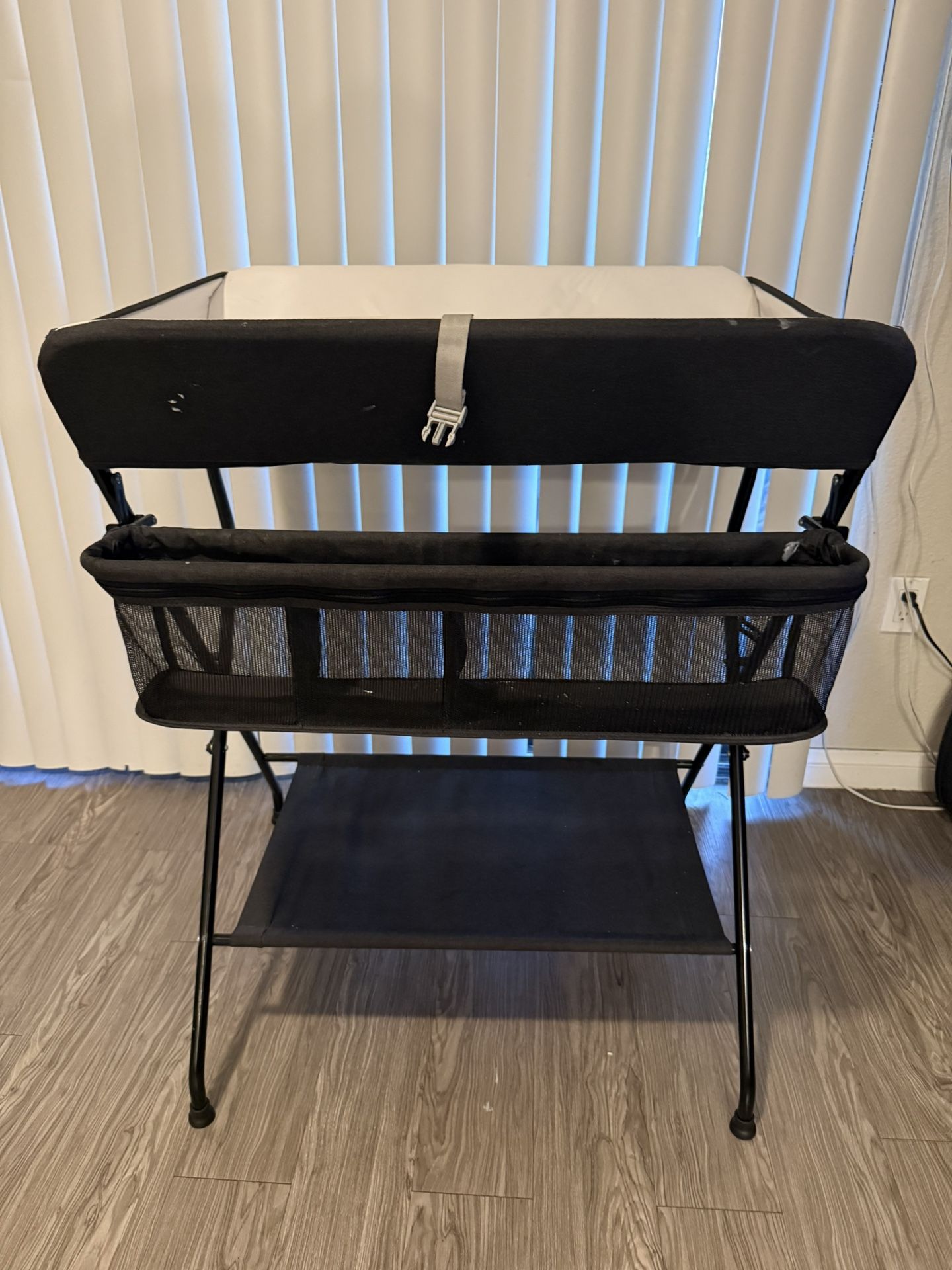 INFANS Baby Changing Table